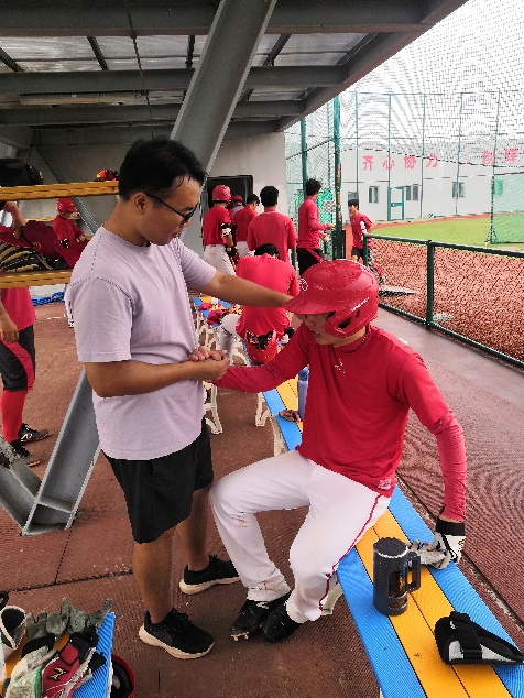 我校助力上海体育健儿东京奥运赛场勇创佳绩