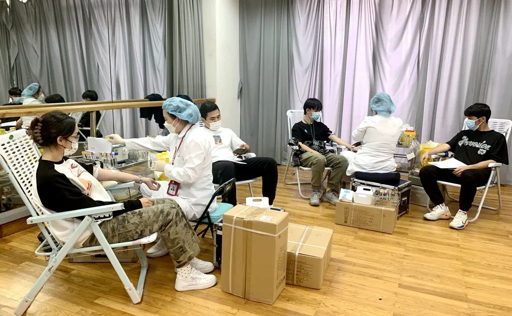 上海中医药大学开展2022年度无偿献血活动