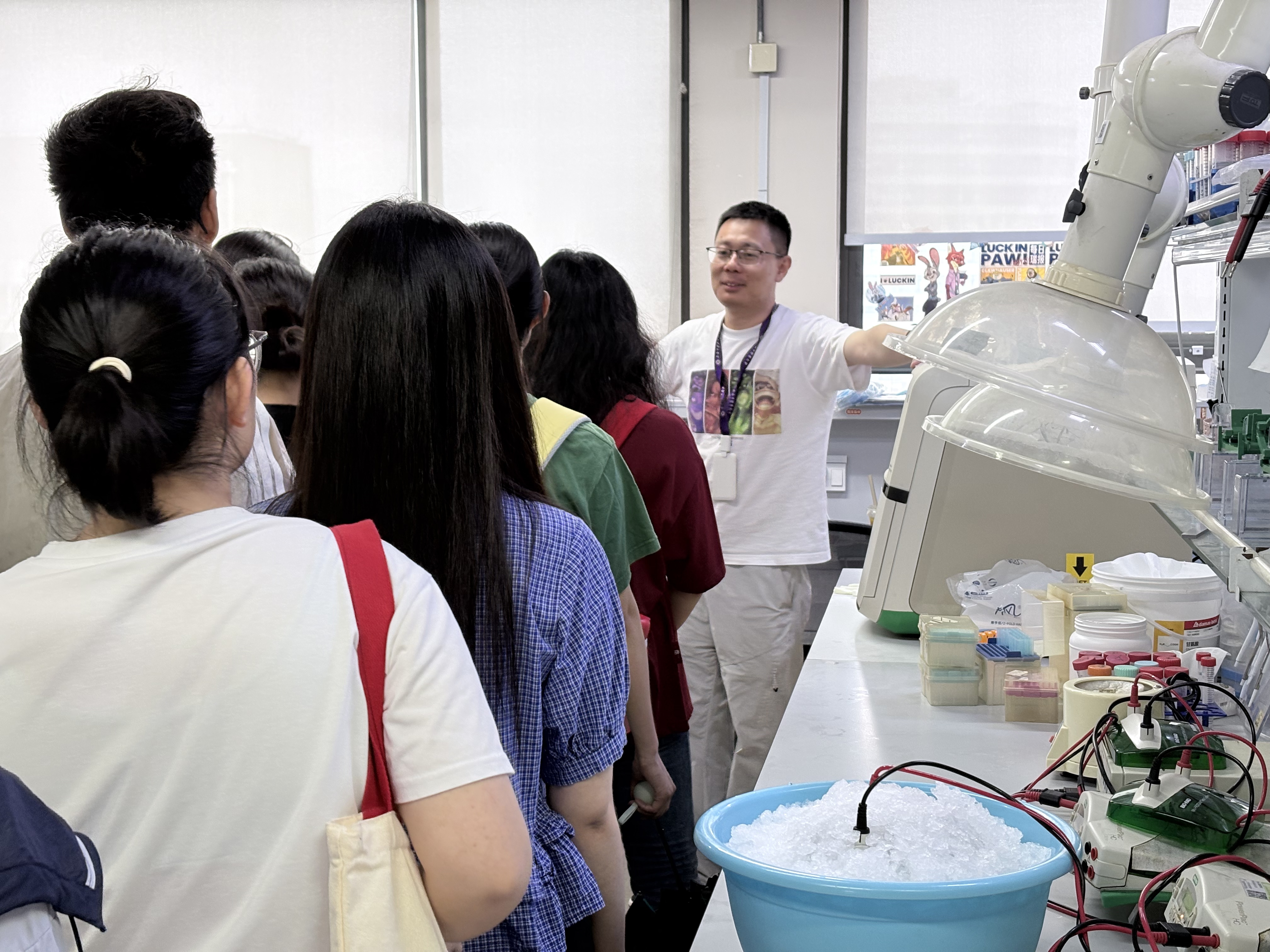 中药学院《科研创新实践》课程正式启动，赋能本科生科研启蒙