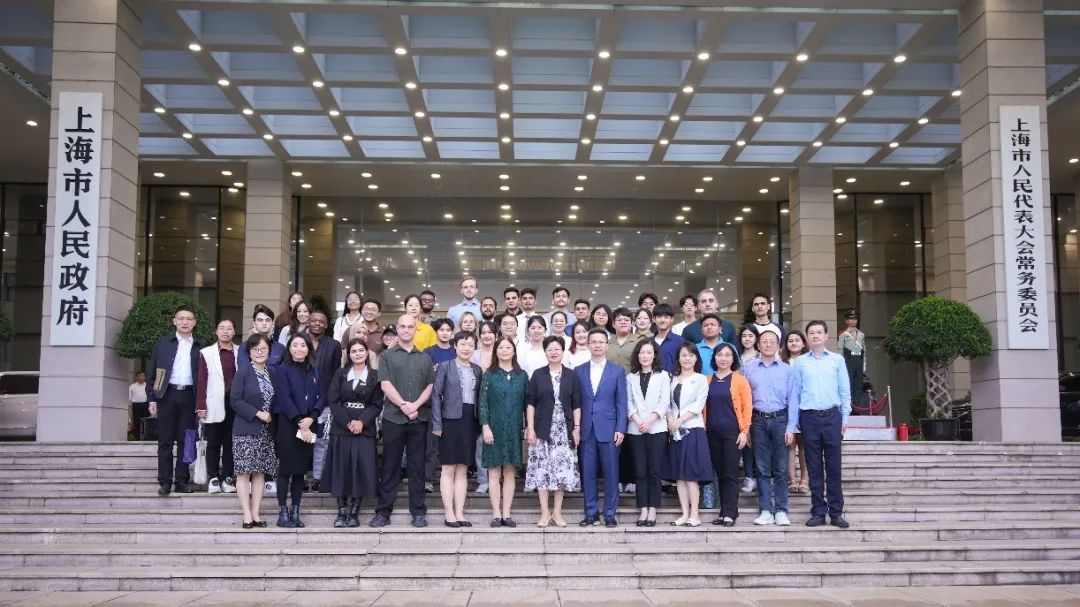我校外国留学生参加“走进人大”活动